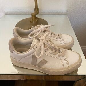 Veja Sneakers